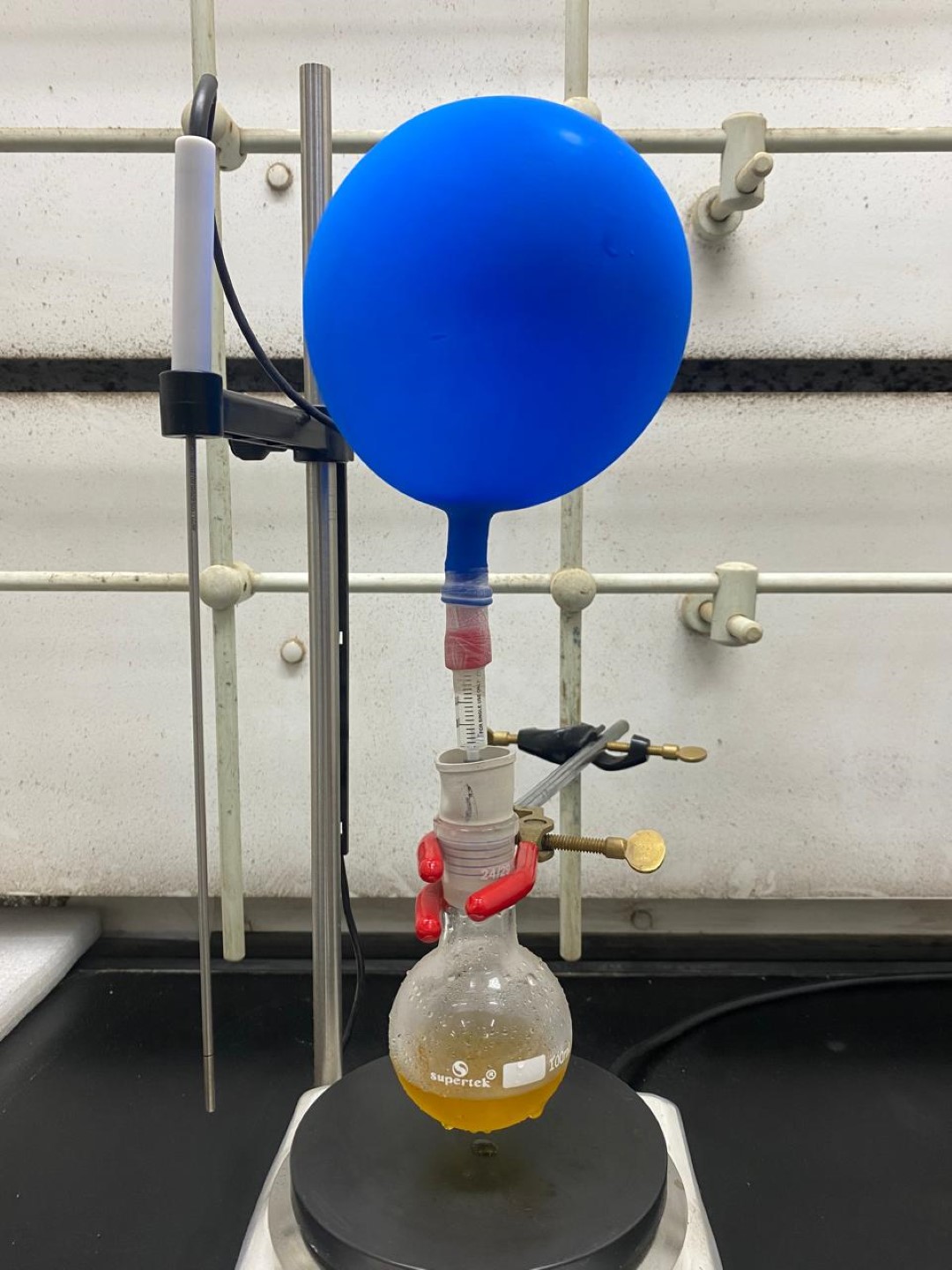 We setup our first experiment today, Yay! Kudos to Lohitha for his invaluable contribution toward setting up the lab in a short span of time.